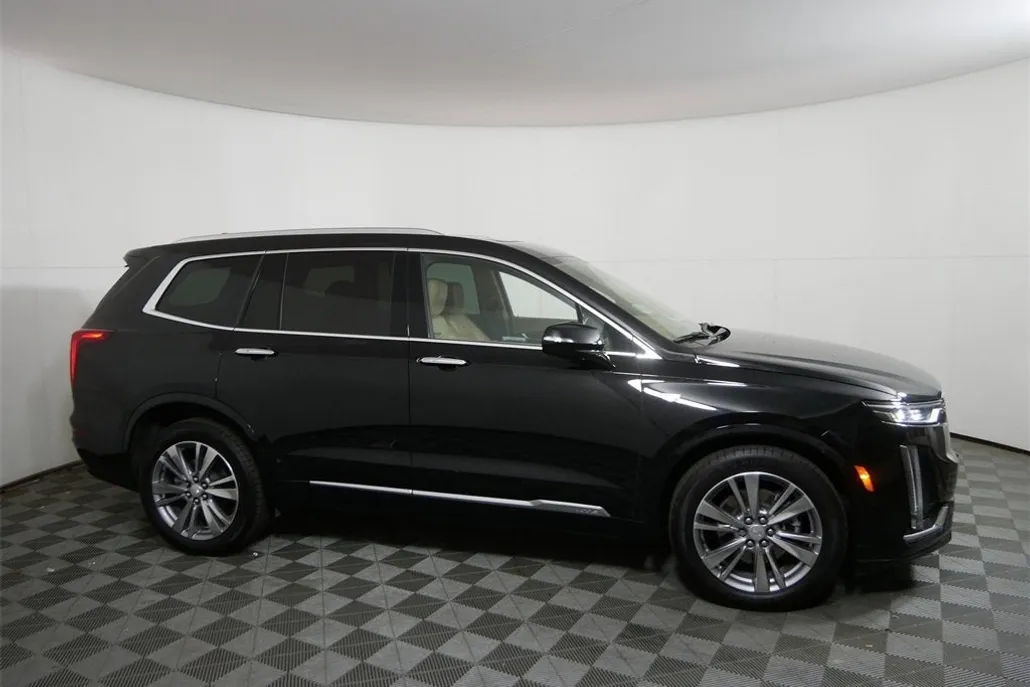 2023 Cadillac XT6 Premium Luxury photo 1