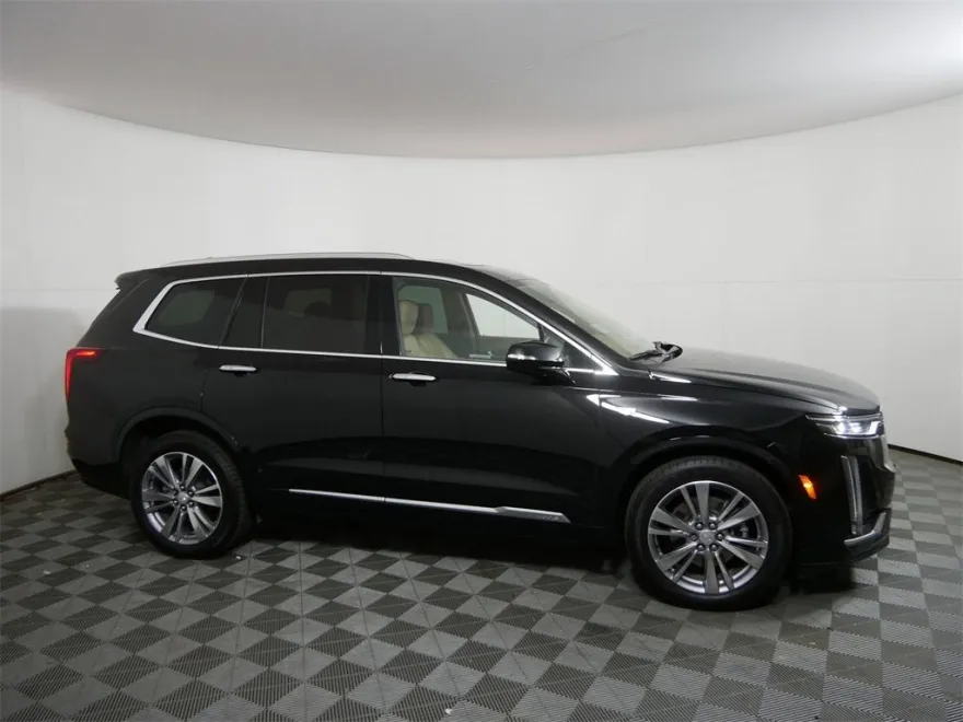 2023 Cadillac XT6 Premium Luxury photo 1