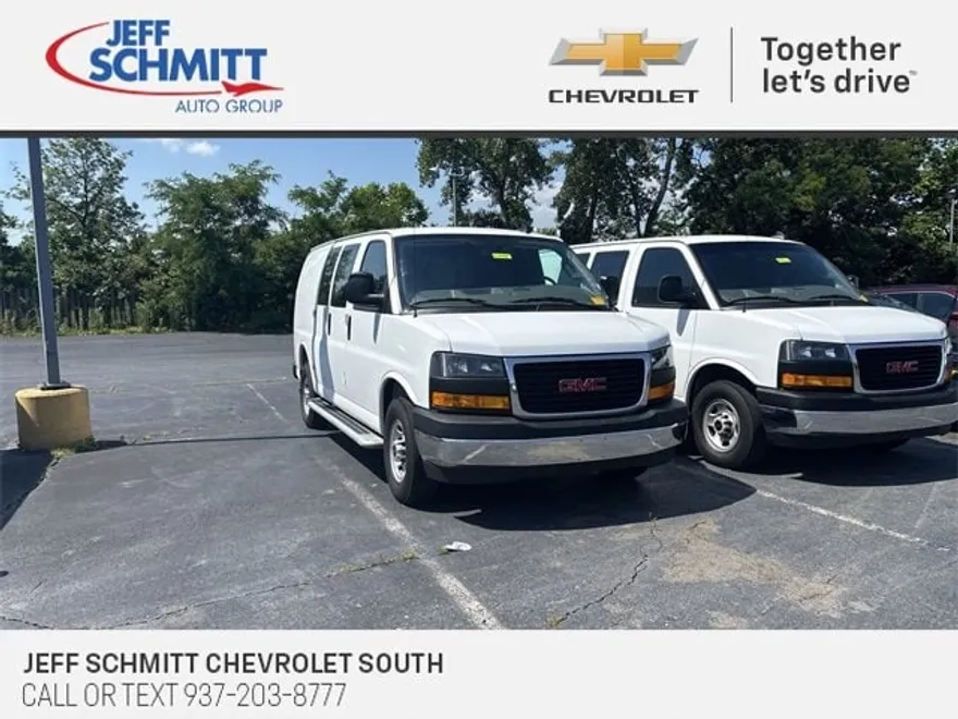 2024 Gmc Savana Cargo 2500 photo 1