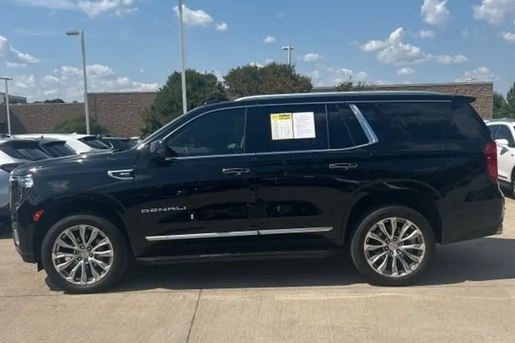 2024 Gmc Yukon Denali photo 1