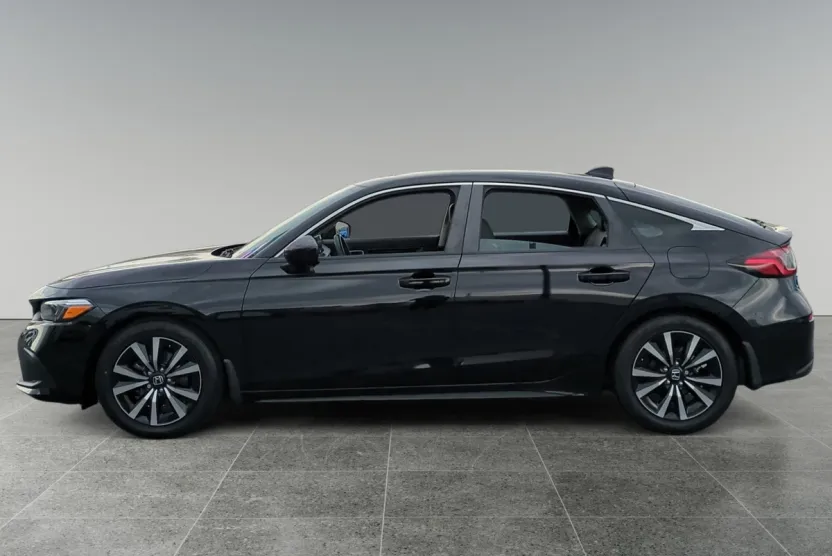 2022 Honda Civic EX-L Hatchback photo 1