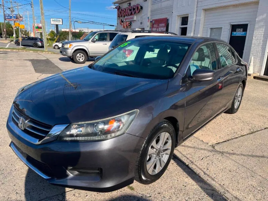 2015 Honda Accord LX photo 1