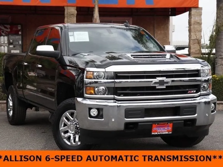 2018 Chevrolet Silverado 2500HD LTZ photo 1