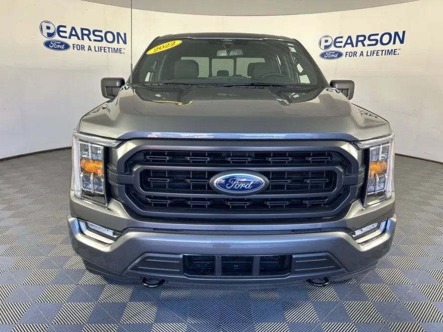 2022 Ford F-150 XLT photo 1