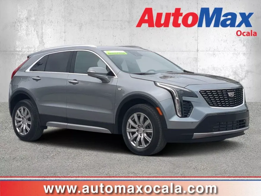 2023 Cadillac XT4 Premium Luxury photo 1