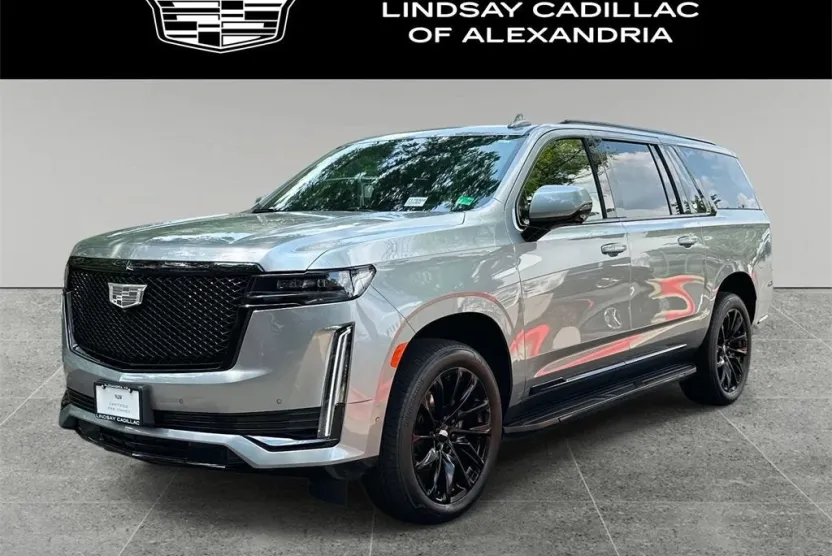 2024 Cadillac Escalade ESV Sport photo 1