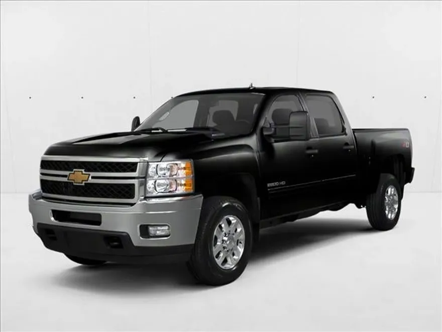 2013 Chevrolet Silverado 2500HD LT photo 1