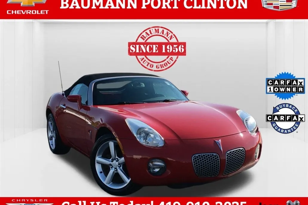 2009 Pontiac Solstice Base photo 1
