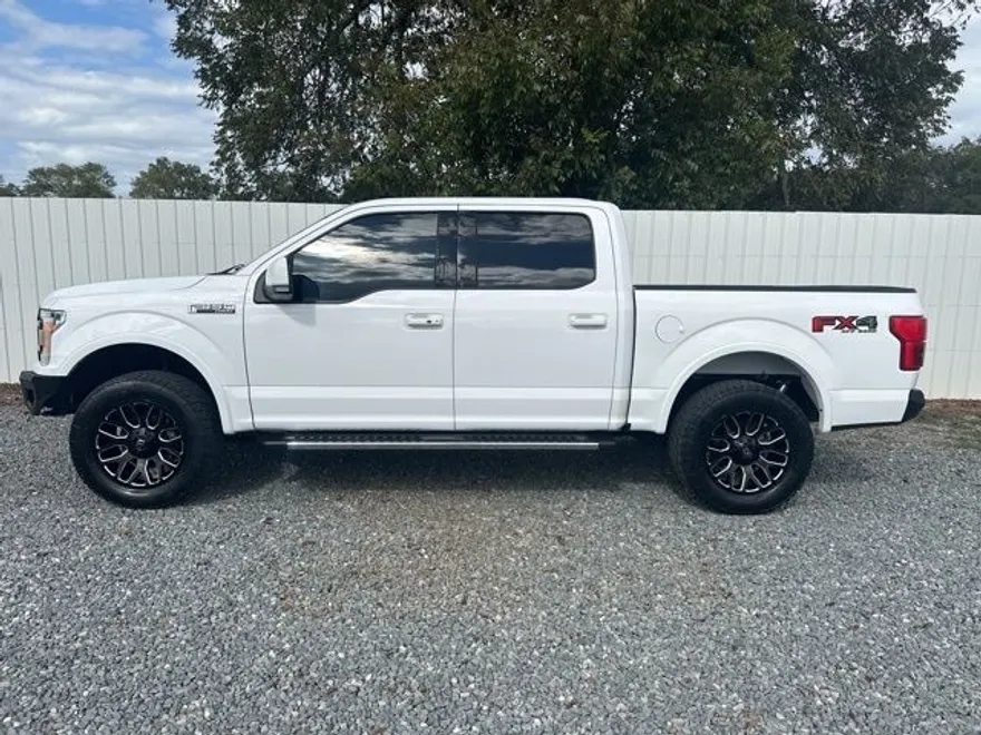2018 Ford F-150 Lariat photo 1