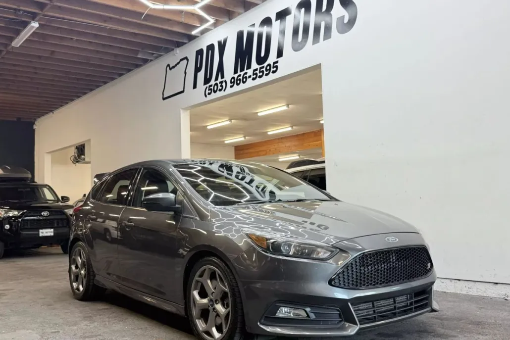 2015 Ford Focus ST photo 1