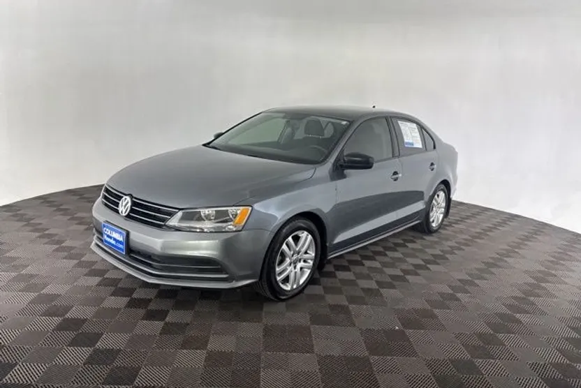 2015 Volkswagen Jetta 2.0 S photo 1