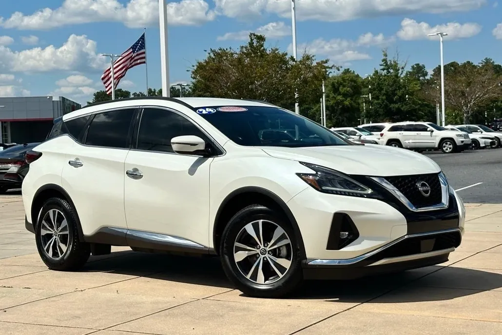2024 Nissan Murano SV photo 1