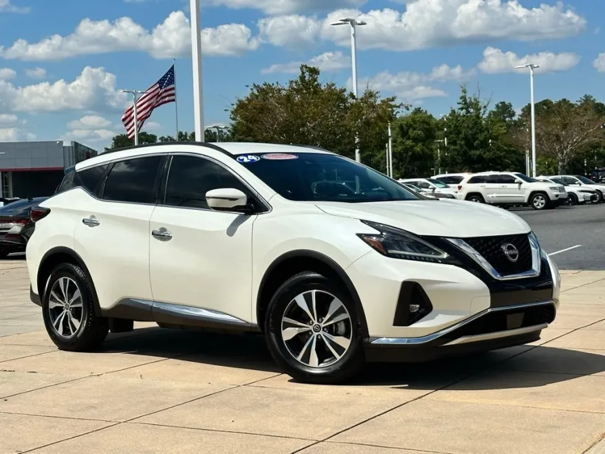 2024 Nissan Murano SV photo 1