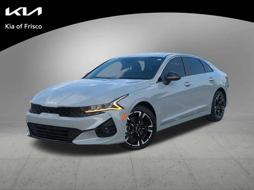 2023 Kia K5 GT-Line photo 1