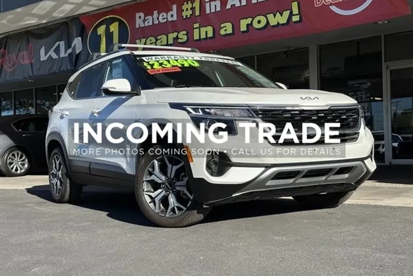 2023 Kia Seltos EX photo 1