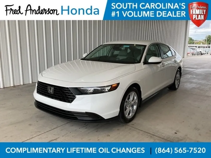 2025 Honda Accord LX photo 1