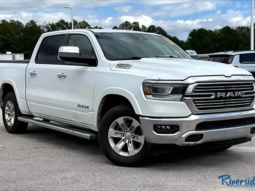 2022 Ram 1500 Laramie photo 1