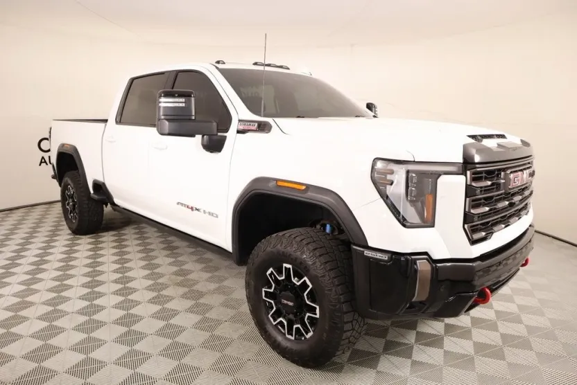 2024 Gmc Sierra HD AT4X photo 1