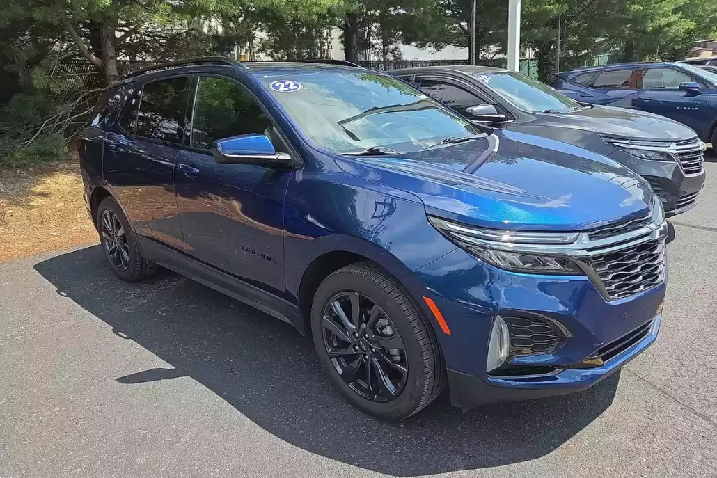 2022 Chevrolet Equinox RS photo 1