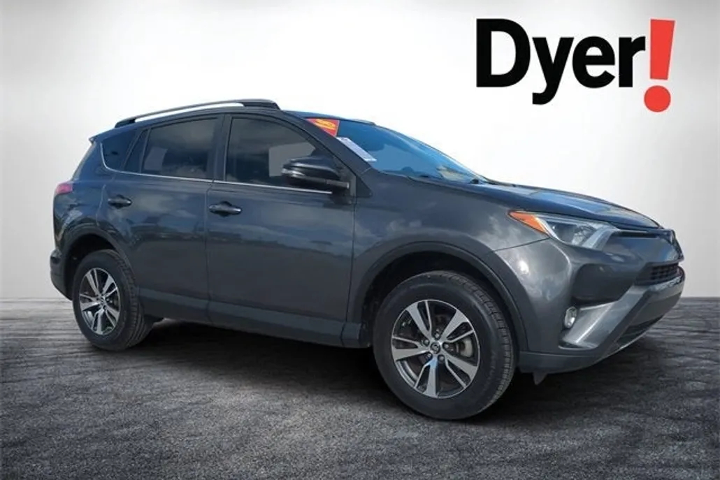2018 Toyota RAV4 XLE photo 1