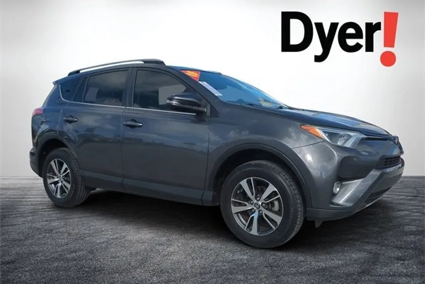 2018 Toyota RAV4 XLE photo 1