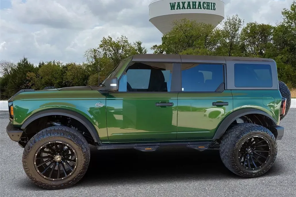 2024 Ford Bronco Wildtrak photo 1