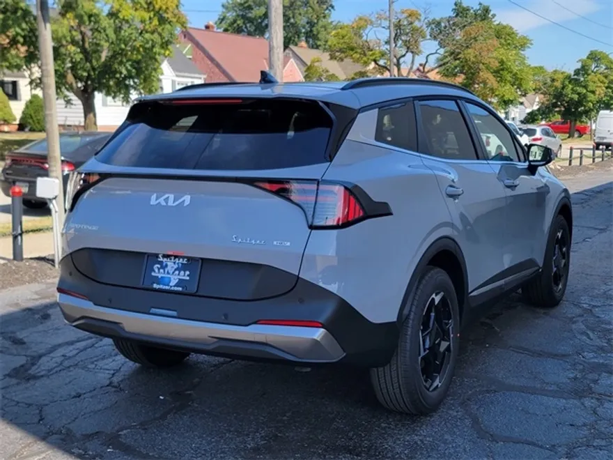 2026 Kia Sportage Hybrid EX photo 1
