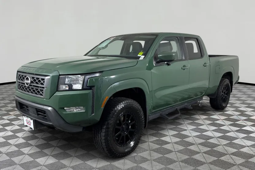 2022 Nissan Frontier SV photo 1