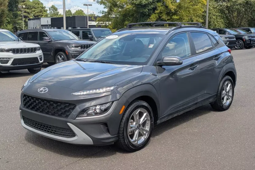 2023 Hyundai Kona SEL photo 1