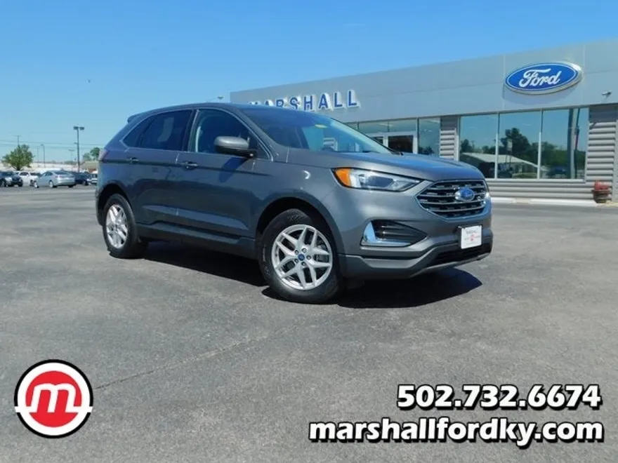 2022 Ford Edge SEL photo 1