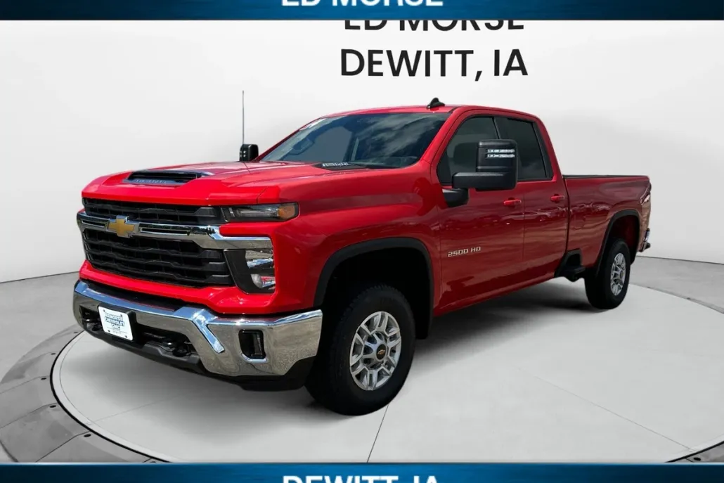 2024 Chevrolet Silverado 2500HD LT photo 1