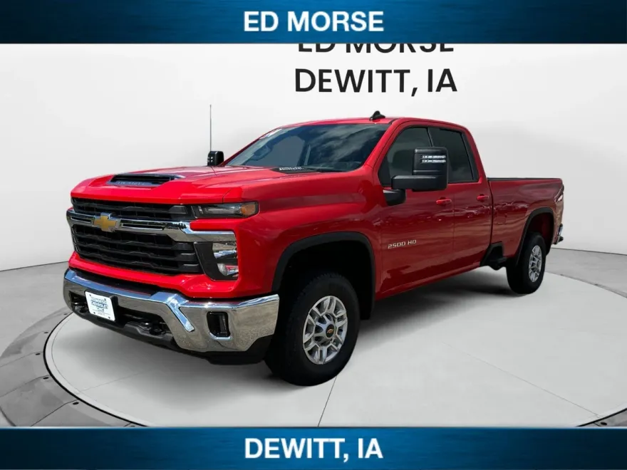 2024 Chevrolet Silverado 2500HD LT photo 1