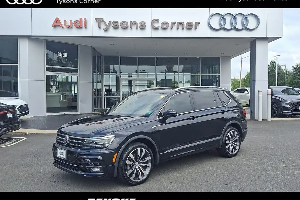 2020 Volkswagen Tiguan SEL Premium R-Line photo 1