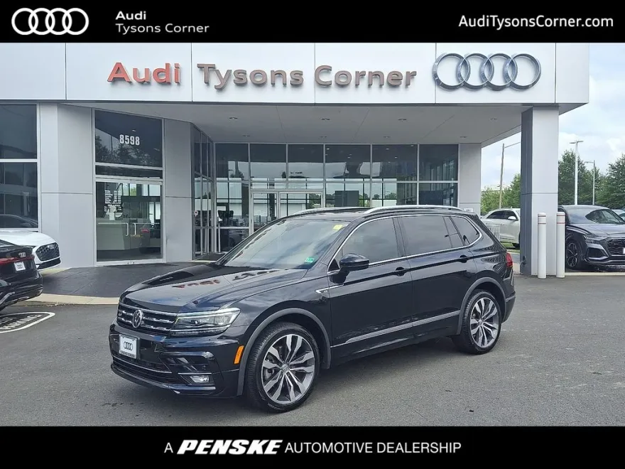 2020 Volkswagen Tiguan SEL Premium R-Line photo 1