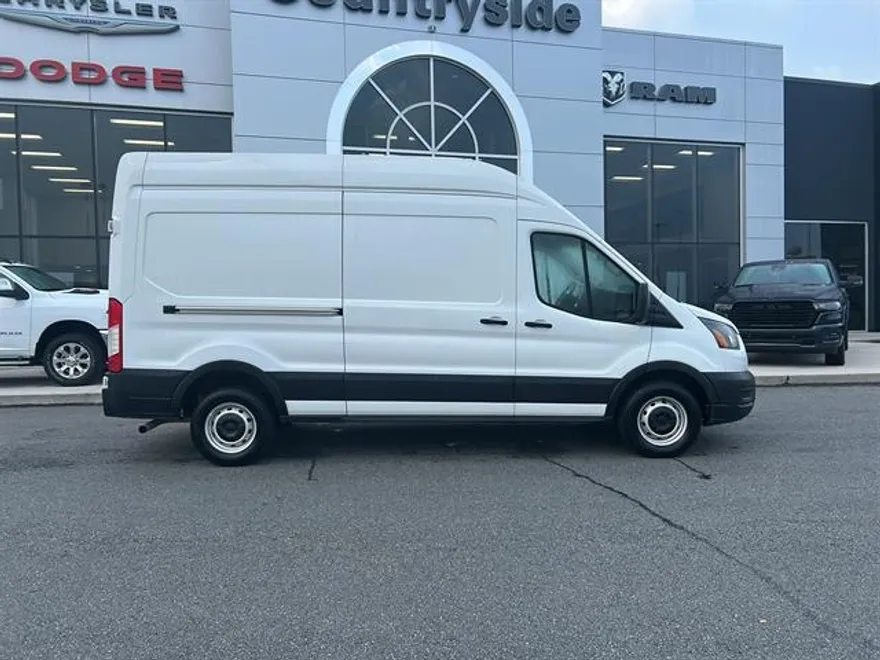 2023 Ford Transit Cargo Van photo 1