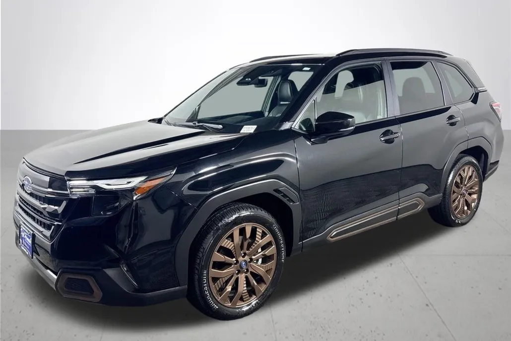 2025 Subaru Forester Sport photo 1