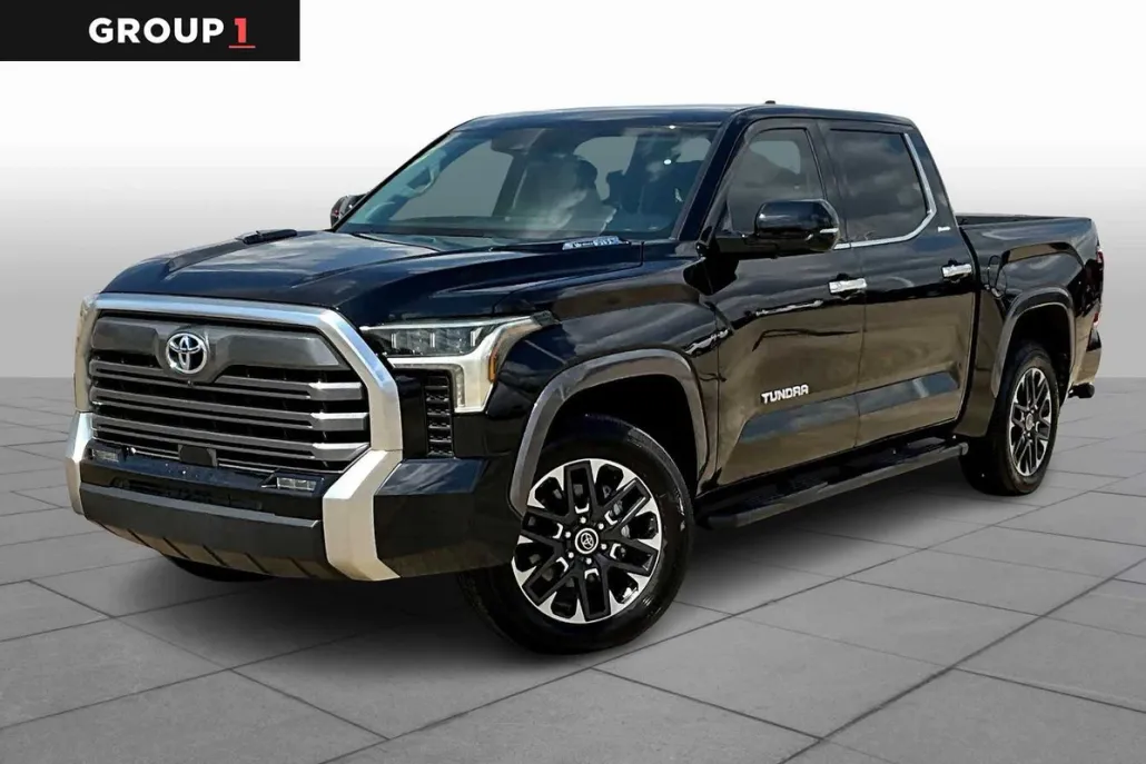 2024 Toyota Tundra Limited CrewMax photo 1