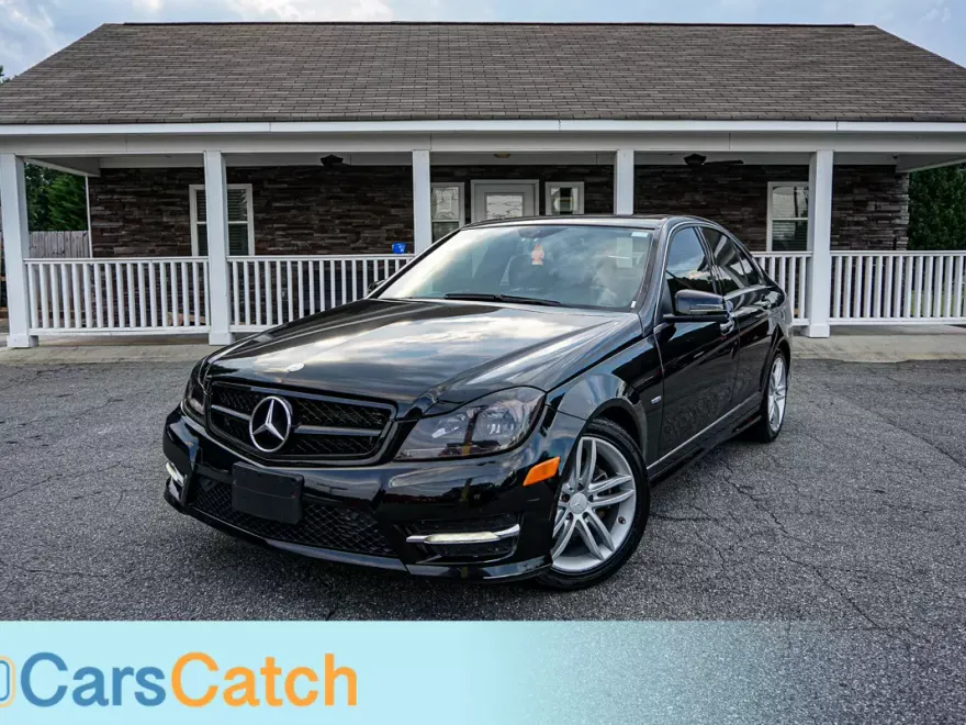 2012 Mercedes Benz C photo 1