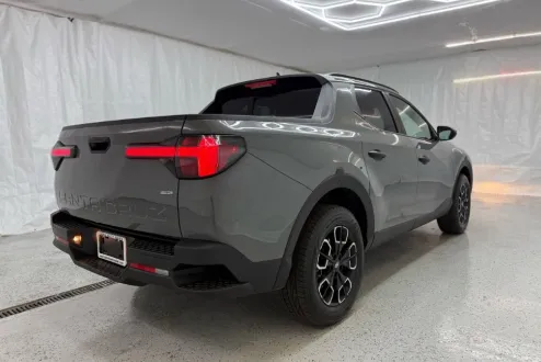2023 Hyundai Santa Cruz Night photo 3