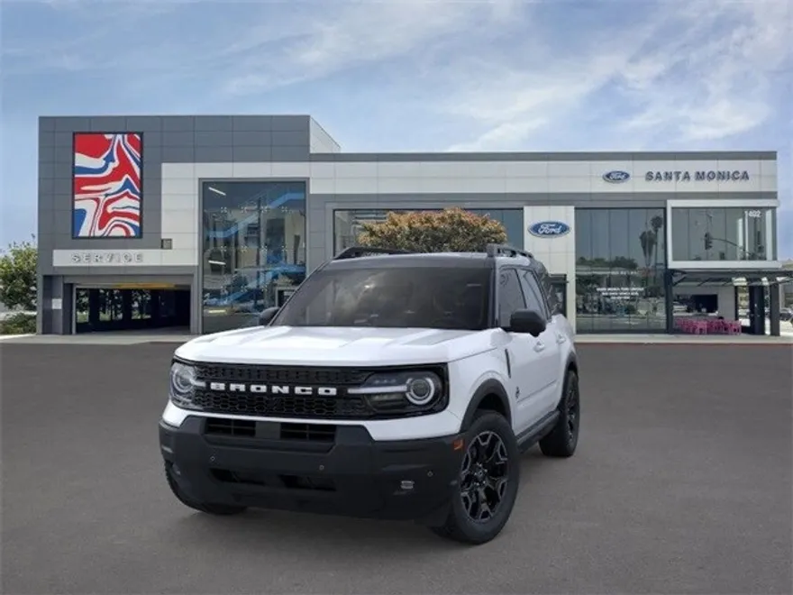 2025 Ford Bronco Sport Outer Banks photo 1