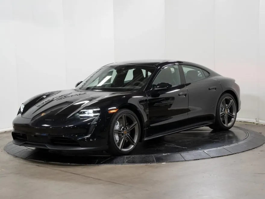 2024 Porsche Taycan 4S photo 1
