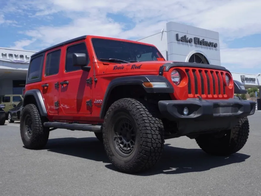 2020 Jeep Wrangler Sport S photo 1