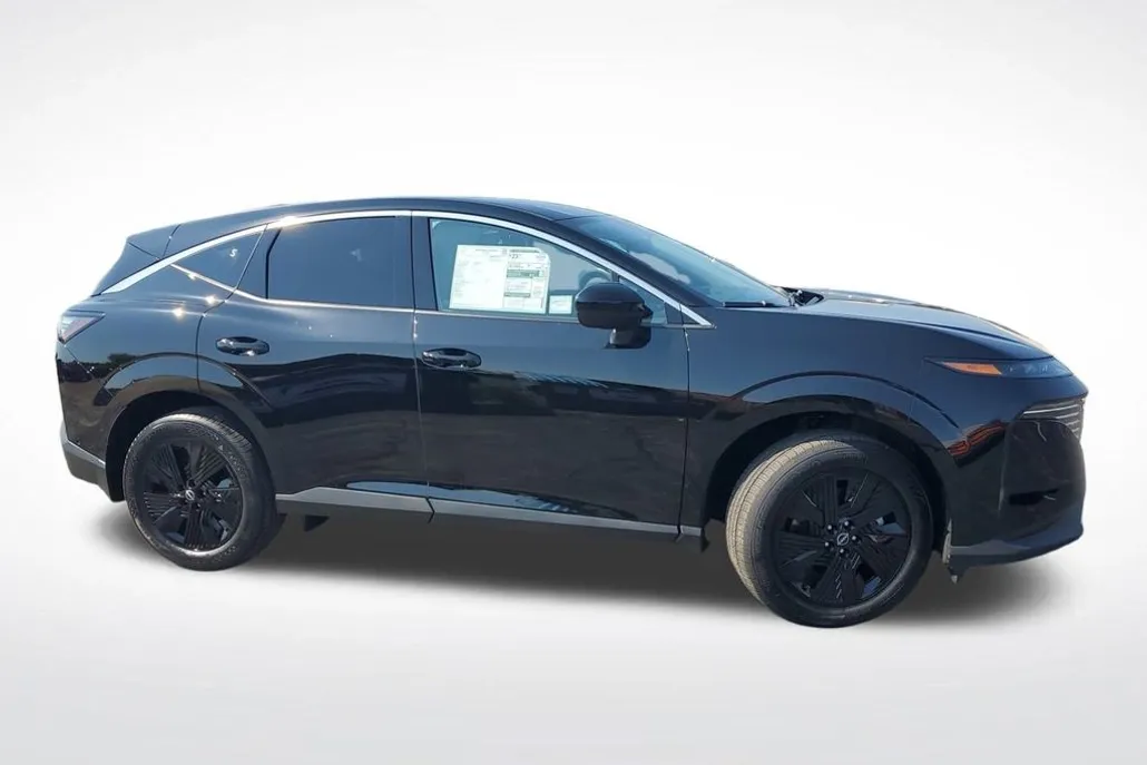 2025 Nissan Murano SV photo 1