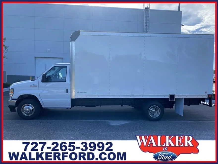 2026 Ford E-450 photo 1