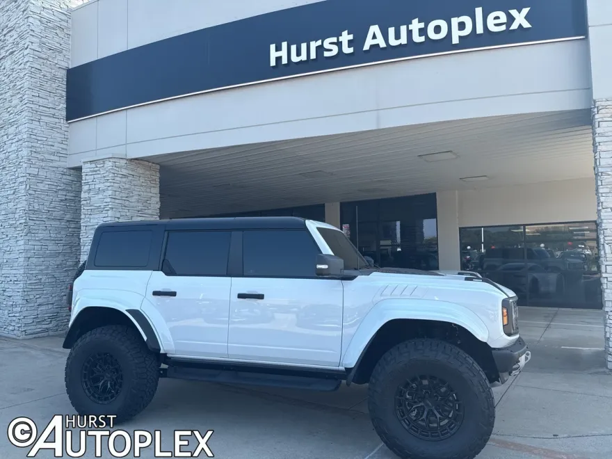 2024 Ford Bronco Raptor photo 1