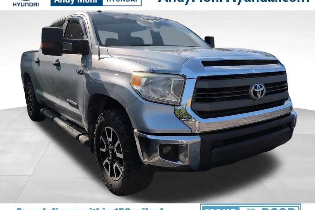 2014 Toyota Tundra SR5 photo 1