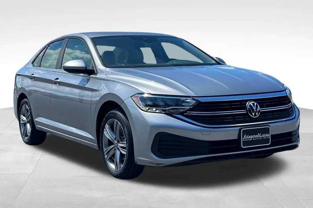 2024 Volkswagen Jetta 1.5T SE photo 1
