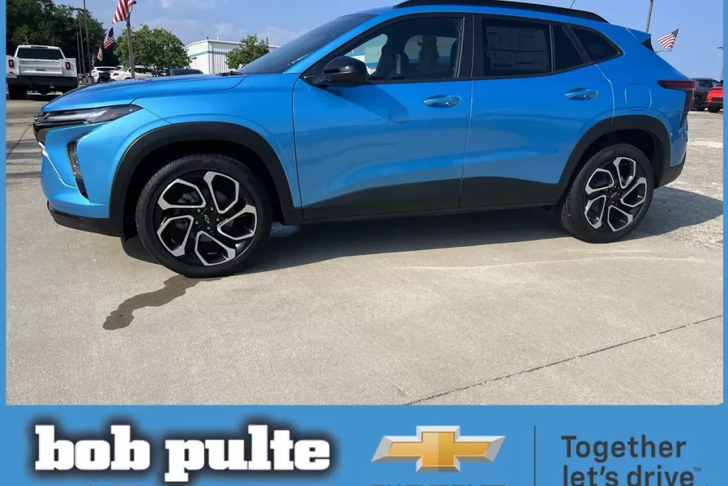 2025 Chevrolet Trax photo 1