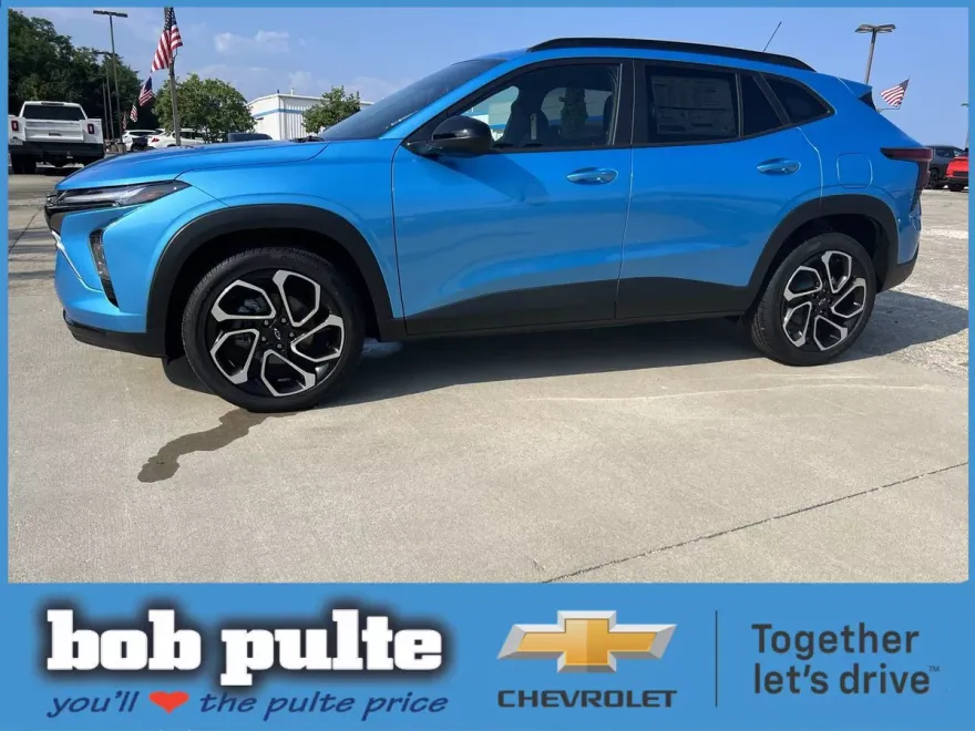 2025 Chevrolet Trax photo 1