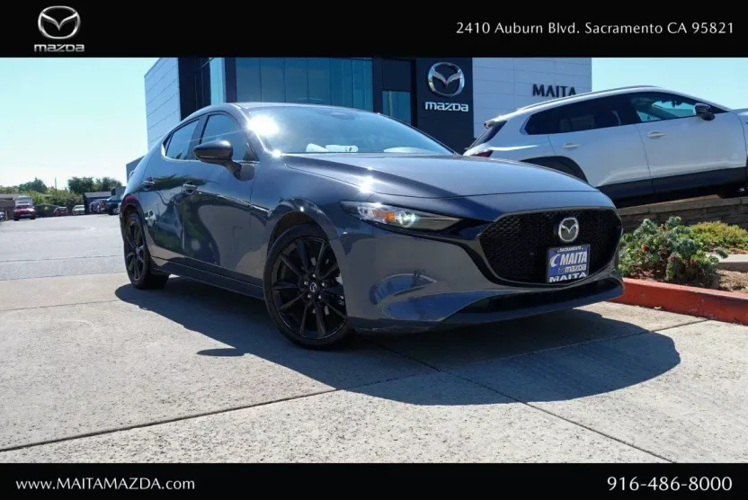 2024 Mazda Mazda3 Hatchback 2.5 s Carbon photo 1